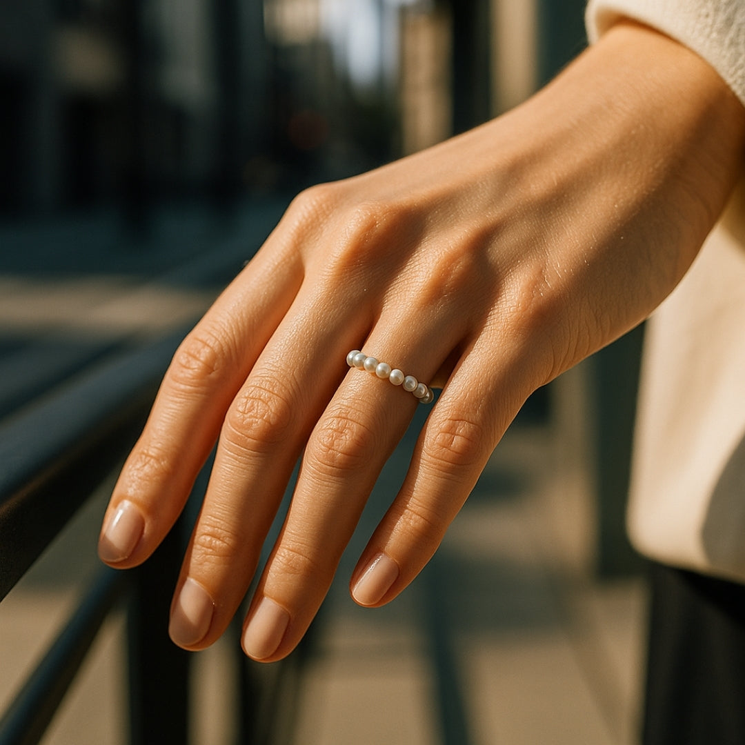 White Pearl Elegant Ring