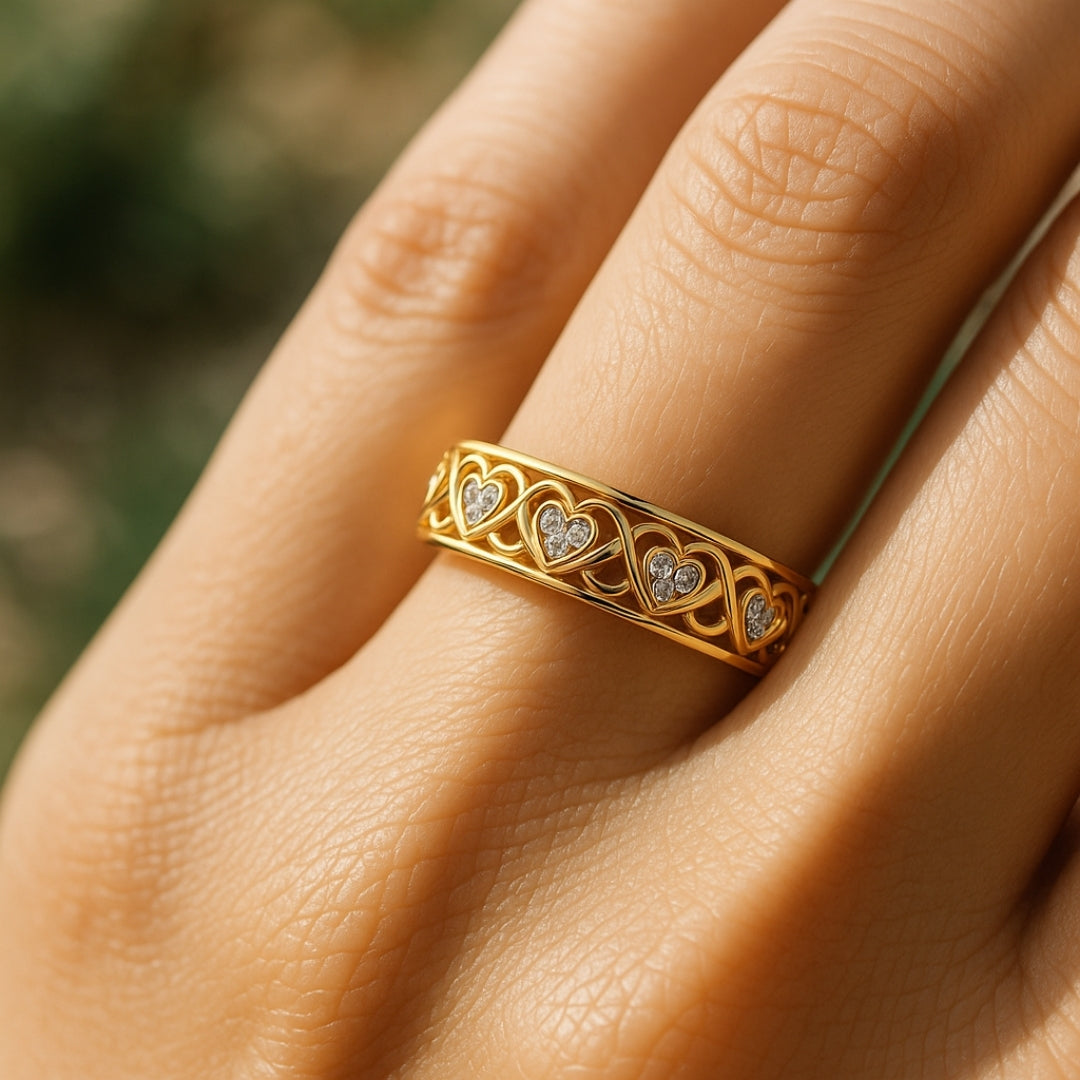 Hollow Zirconia Heart Gold Ring