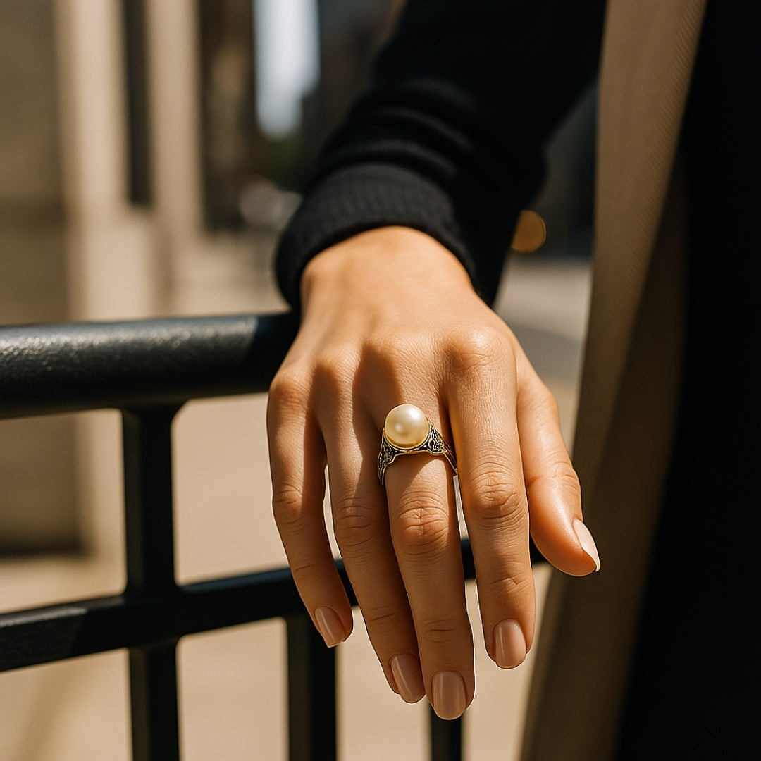 Vintage Pearl Gold Ring