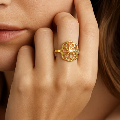 Clover Ring