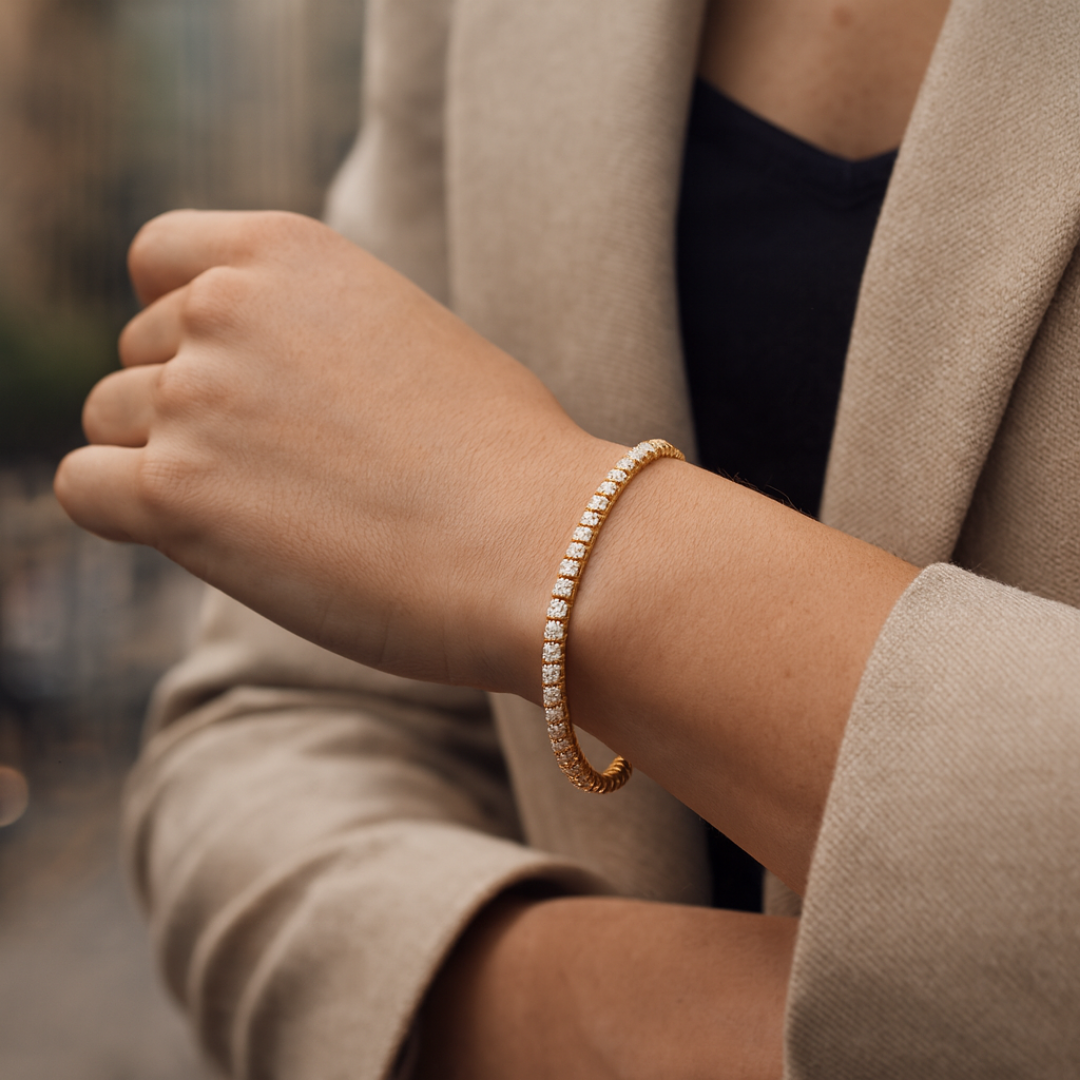 Brilliant Line Gold Bracelet