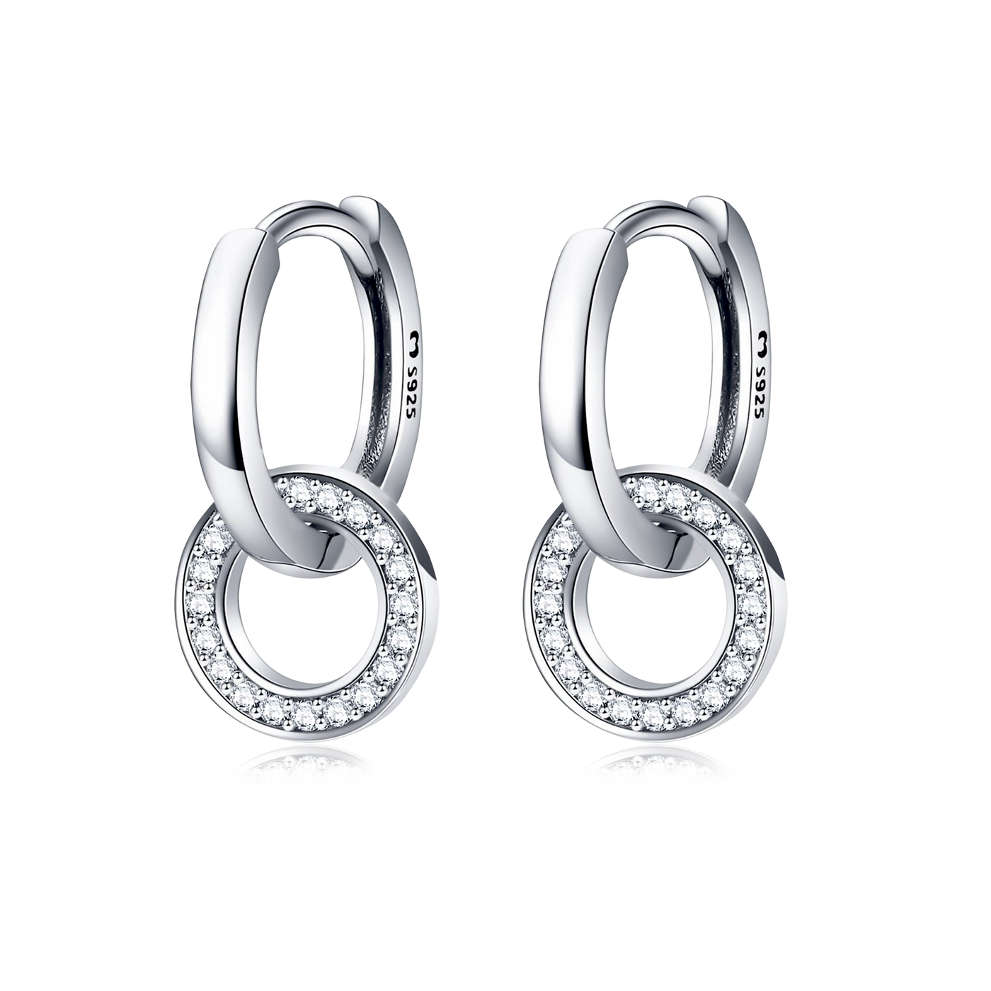 Classic Interlocking Hoops Earrings in Sterling Silver