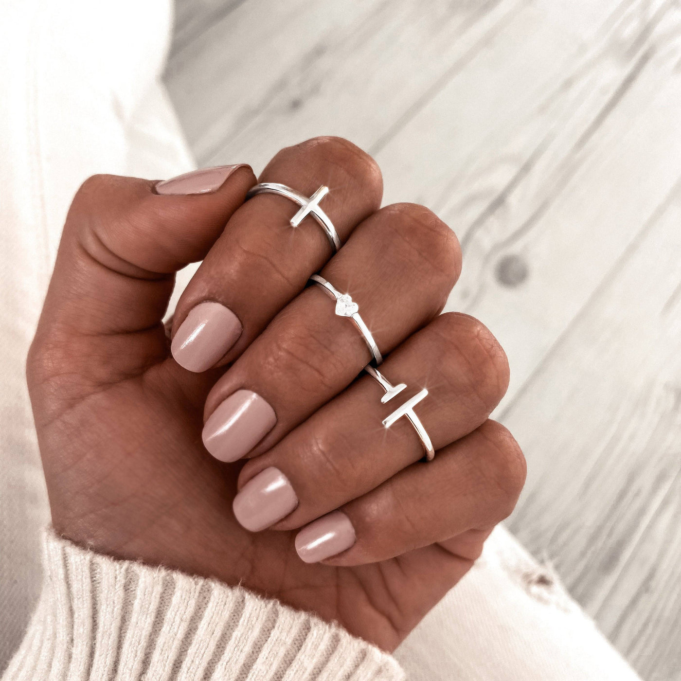 Adjustable Magnet Ring for Stress Relief and Fun